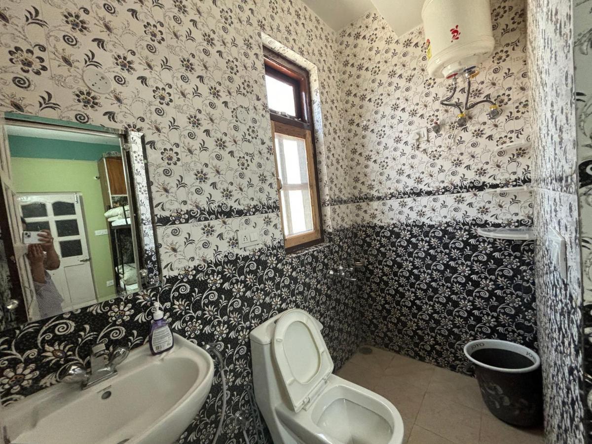 Zu-Zu Hostels شيملا المظهر الخارجي الصورة