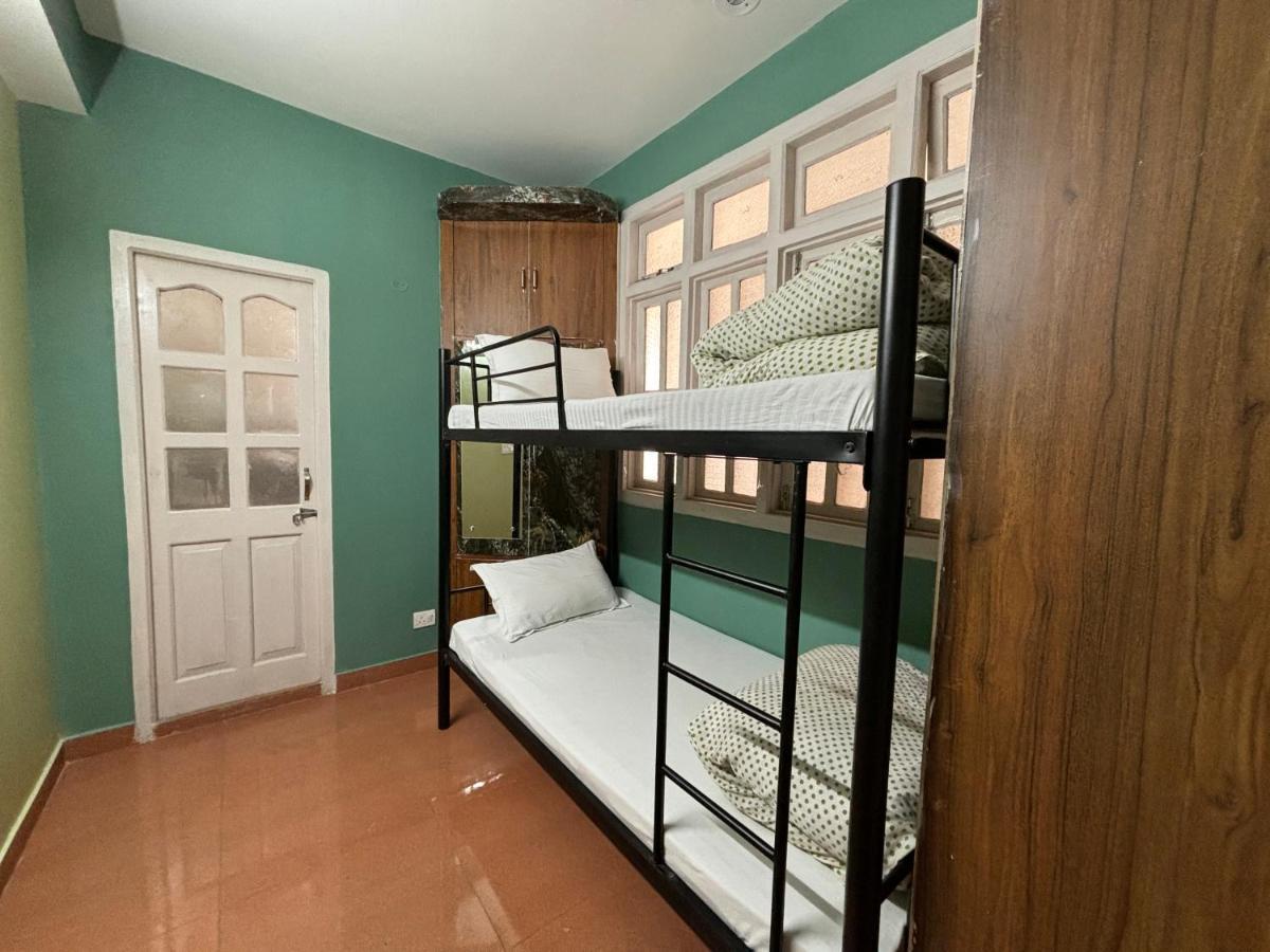 Zu-Zu Hostels شيملا المظهر الخارجي الصورة
